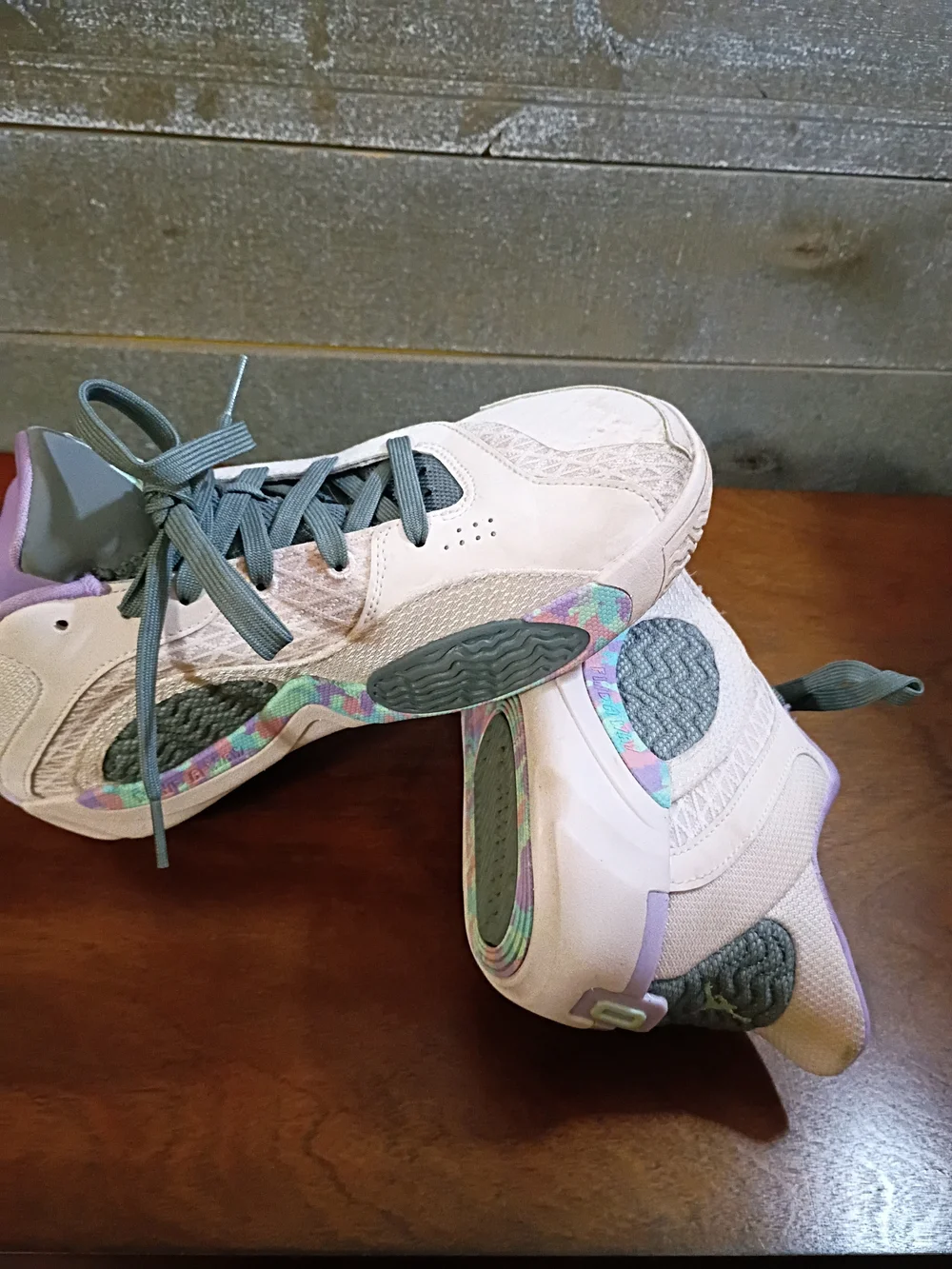 Air jordan Tatum 2  youth 6.5Y F16459-600